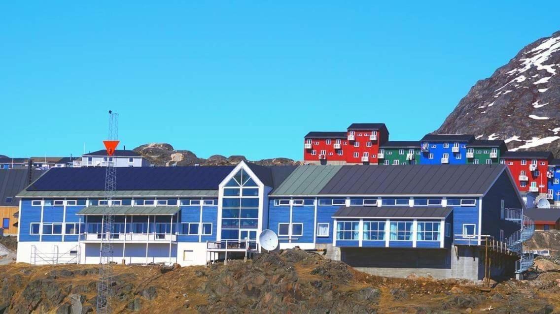 Hotel Qaqortoq מראה חיצוני תמונה
